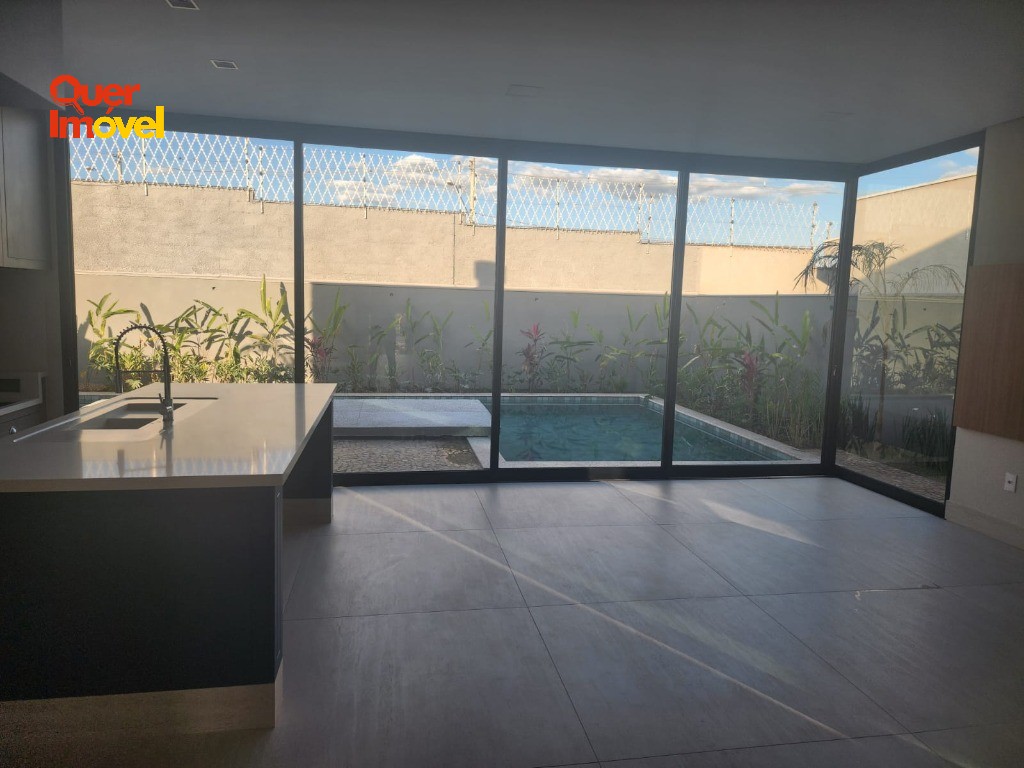 Casa em condomínio siena: 3 quartos, 3 suítes, 2 salas, 4 ba