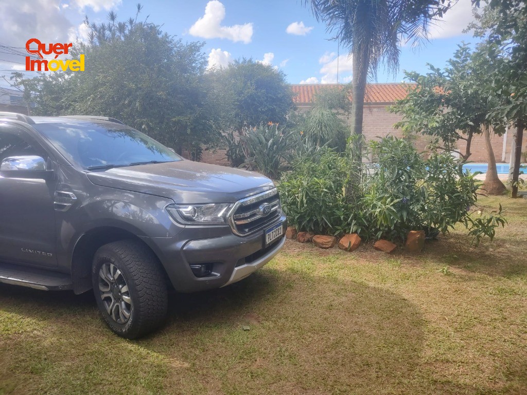 Excelente oportunidade: Casa com área de lazer à venda em Ribeirão Preto-SP, Parque São Sebastião, 2 quartos, 1 sala, 2 banheiros, 5 vagas, 170m².