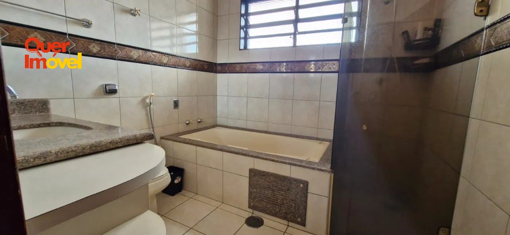 Casa, 4 quartos, 249 m² - Foto 17
