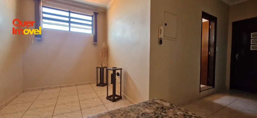 Casa, 4 quartos, 249 m² - Foto 4