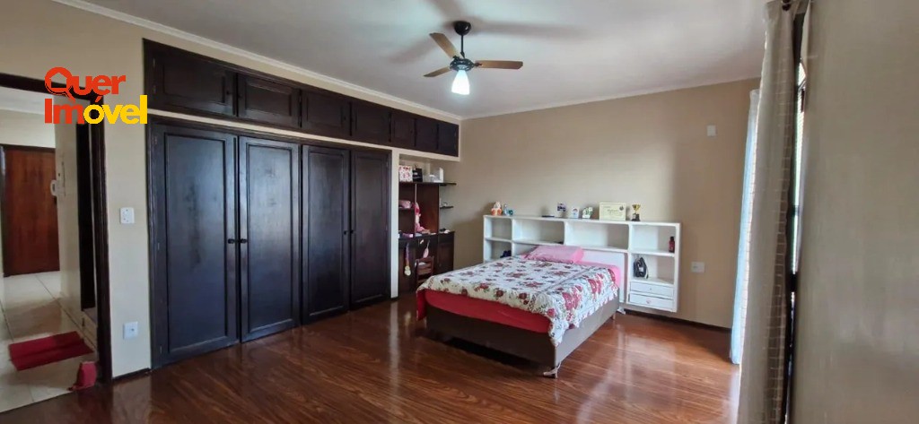 Casa, 4 quartos, 249 m² - Foto 19