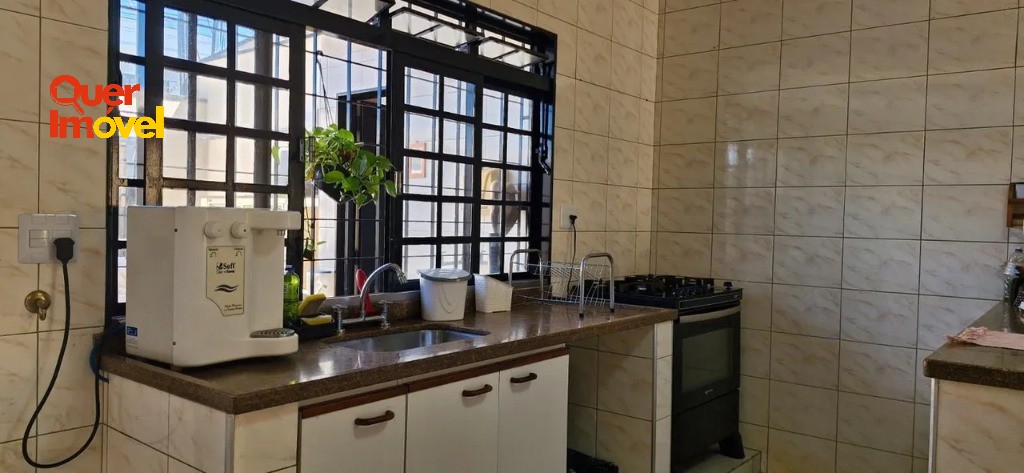 Casa, 4 quartos, 249 m² - Foto 9