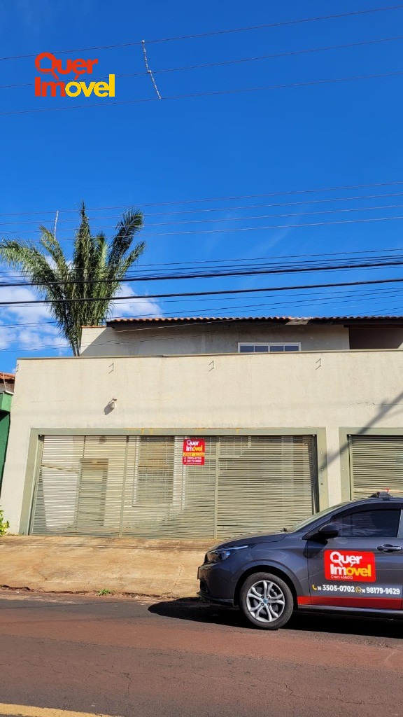 Oportunidade Imperdível: Casa à venda ou locação no Parque dos Lagos em Ribeirão Preto-SP, com 3 quartos, 1 suíte, 2 salas, 6 banheiros, 4 vagas de garagem e 354m².
