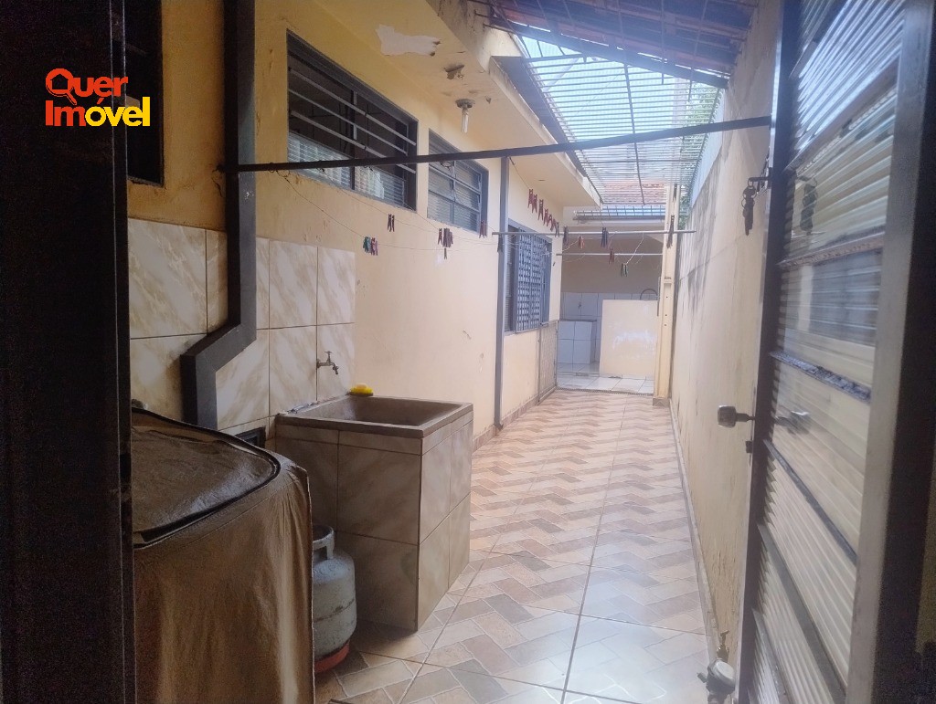 Casa, 3 quartos, 225 m² - Foto 17