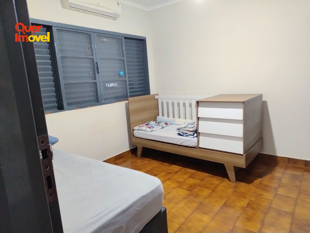 Casa, 3 quartos, 225 m² - Foto 12