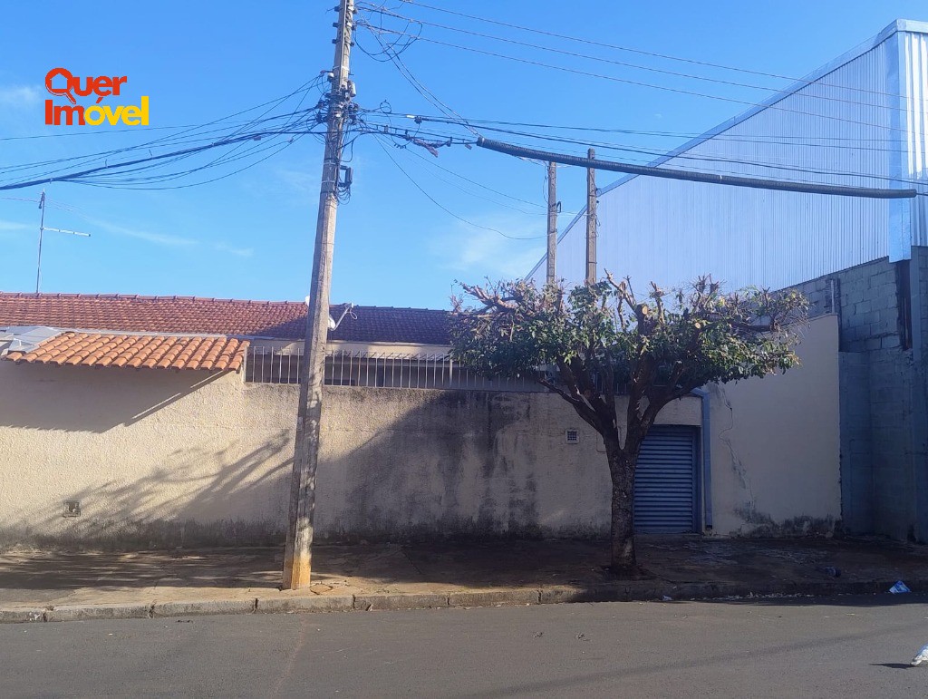Casa, 3 quartos, 225 m² - Foto 2