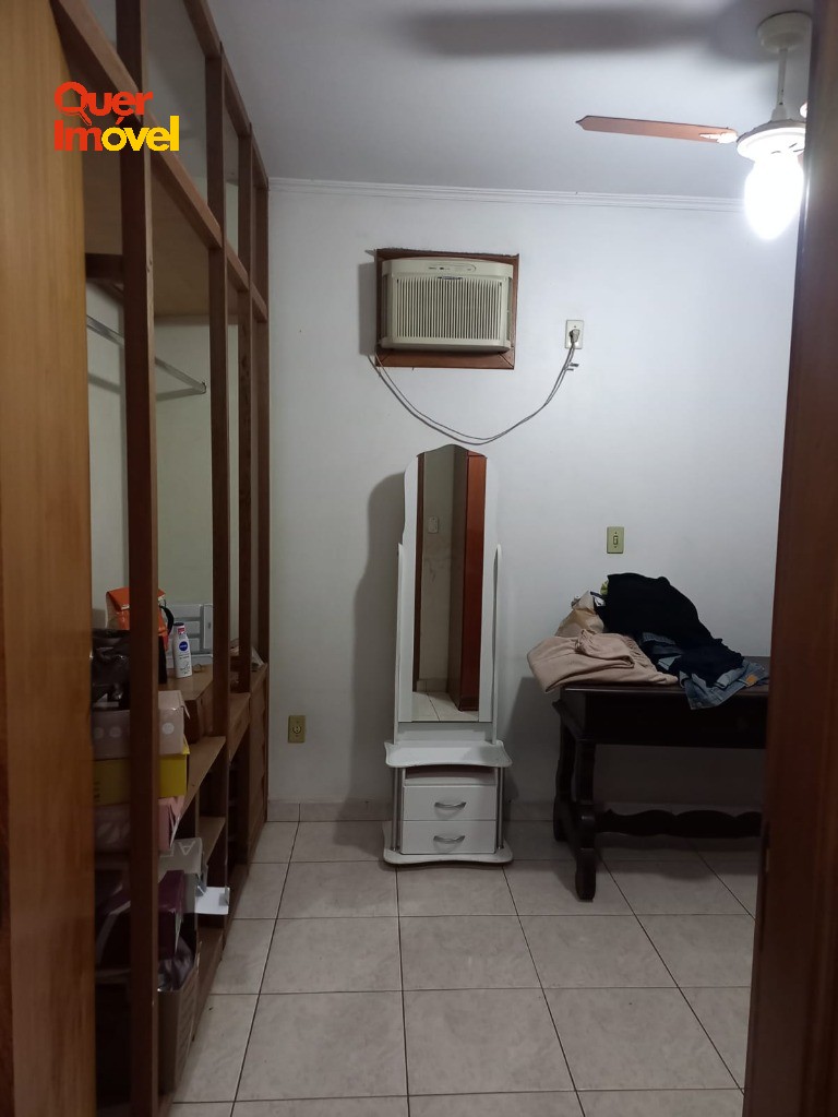 Casa, 4 quartos, 300 m² - Foto 21
