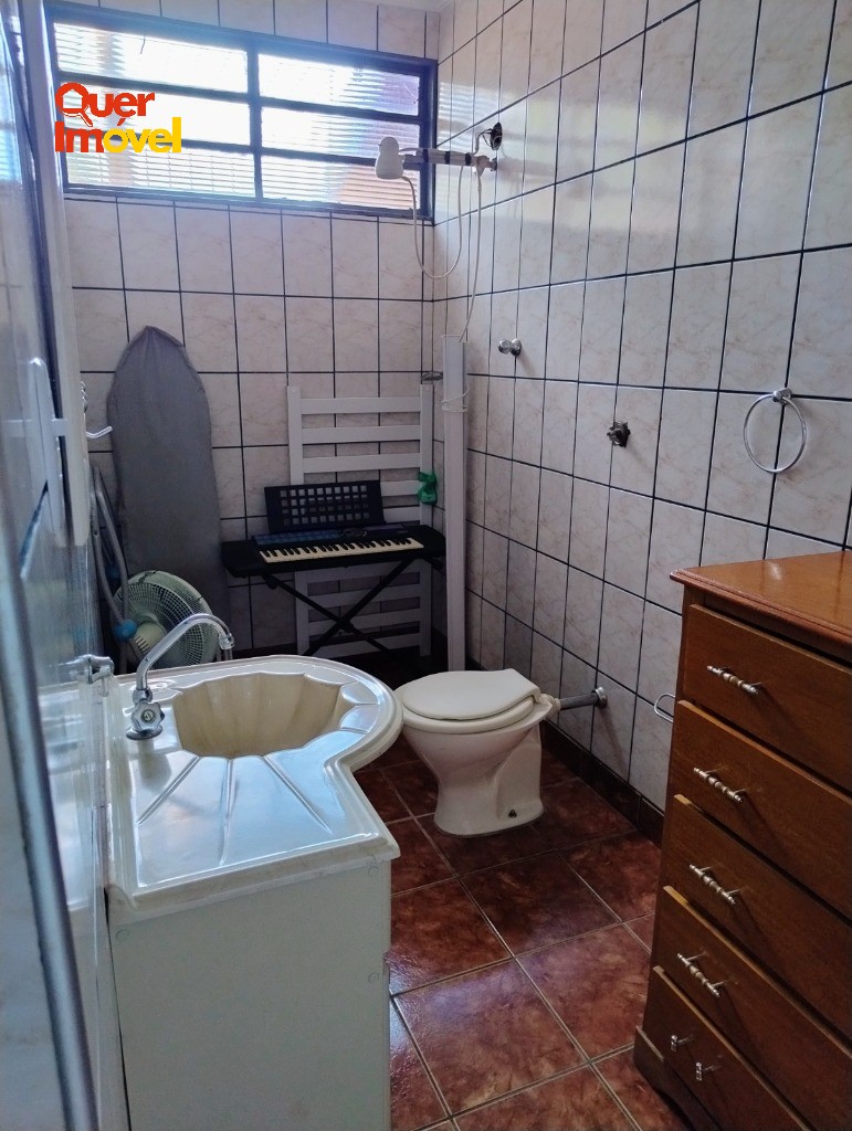Casa, 3 quartos, 225 m² - Foto 13