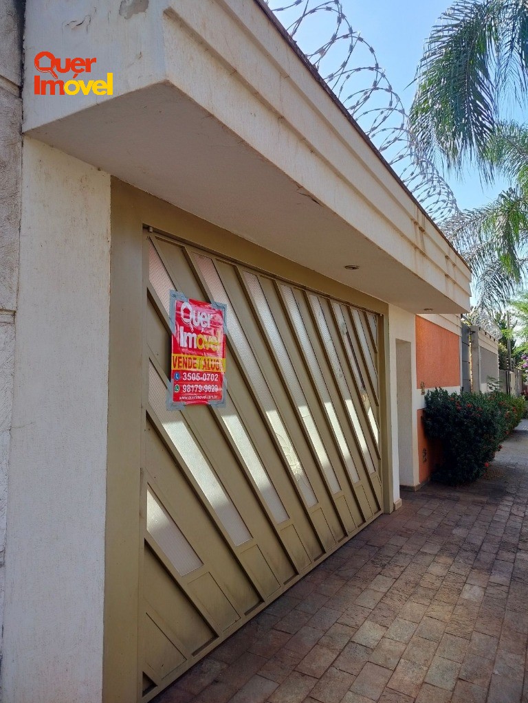 Casa, 4 quartos, 270 m² - Foto 2