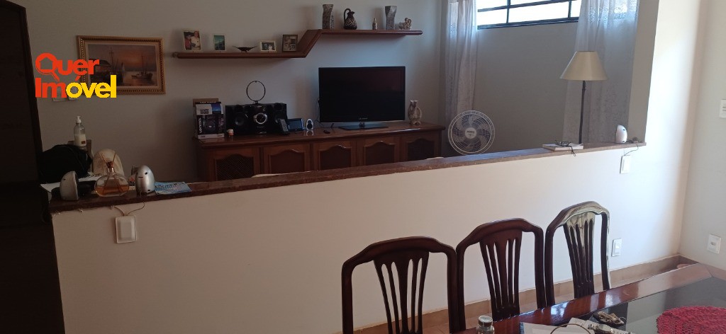 Casa, 3 quartos, 220 m² - Foto 6