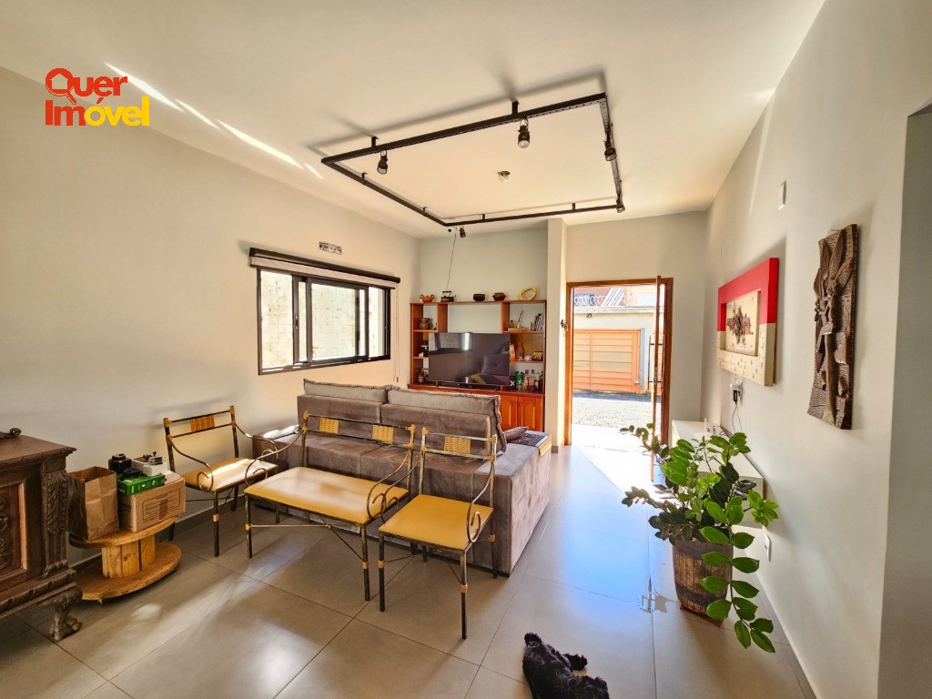 Casa, 2 quartos, 94 m² - Foto 1