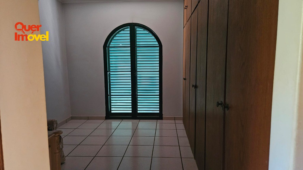 Casa, 4 quartos, 346 m² - Foto 10