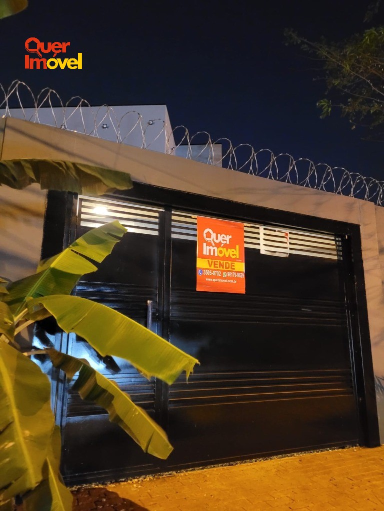 Casa à Venda em Ribeirão Preto-SP, Ribeirânia: 4 Quartos, 4 Suítes, 3 Salas, 4 Vagas, 200m². Aproveite!
