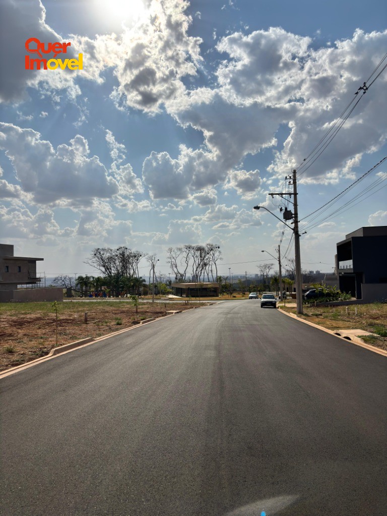 Loteamento e Condomínio, 313 m² - Foto 2