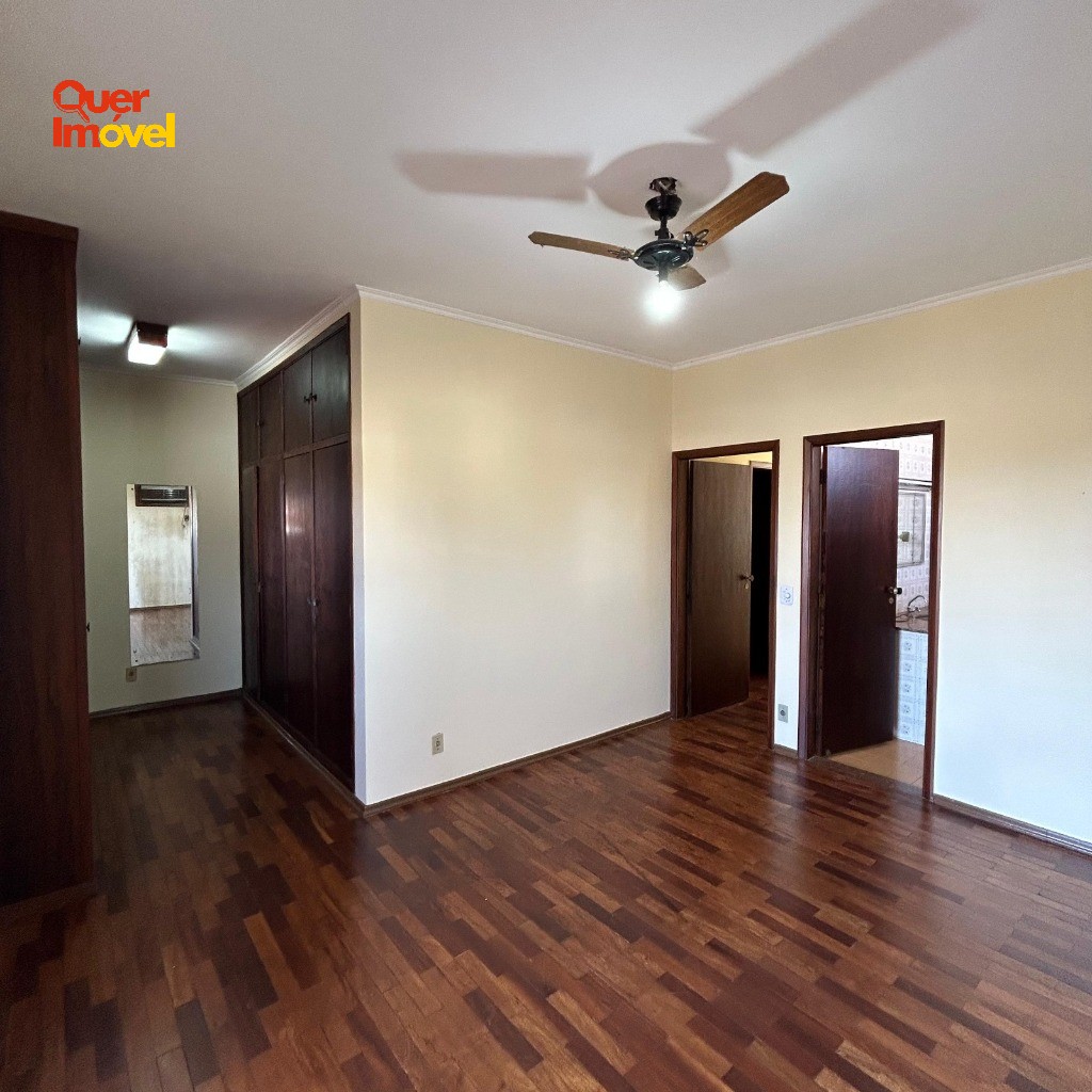 Casa, 4 quartos, 276 m² - Foto 27