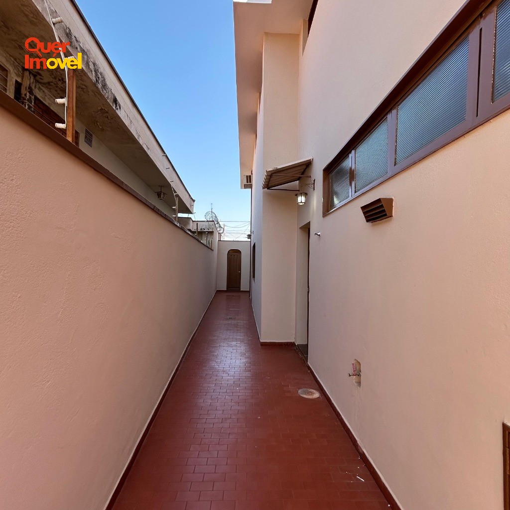 Casa, 4 quartos, 276 m² - Foto 37