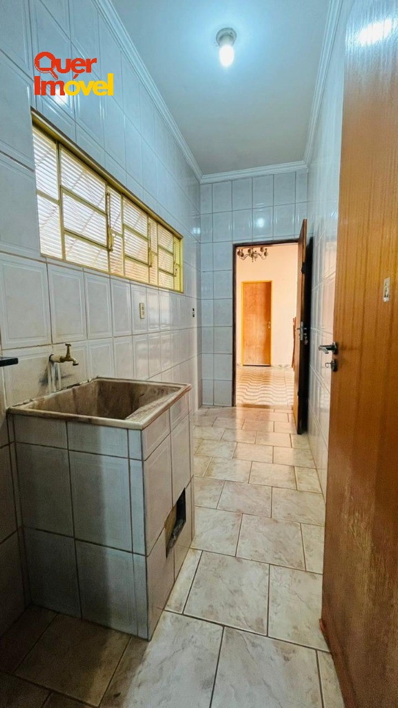 Casa, 4 quartos, 270 m² - Foto 27