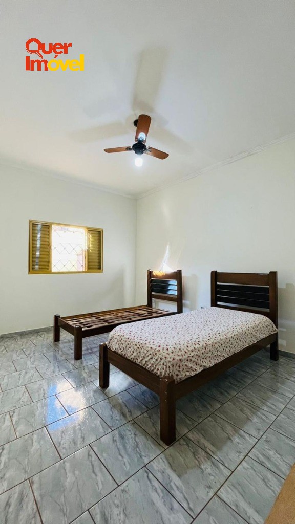 Casa, 4 quartos, 270 m² - Foto 14