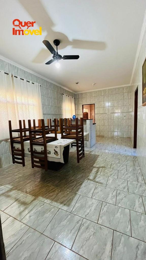 Casa, 4 quartos, 270 m² - Foto 11