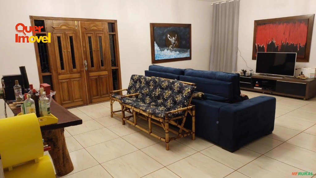 Sítio, 4 quartos, 22000 m² - Foto 1