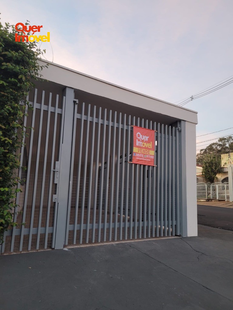 Casa, 3 quartos, 142 m² - Foto 1