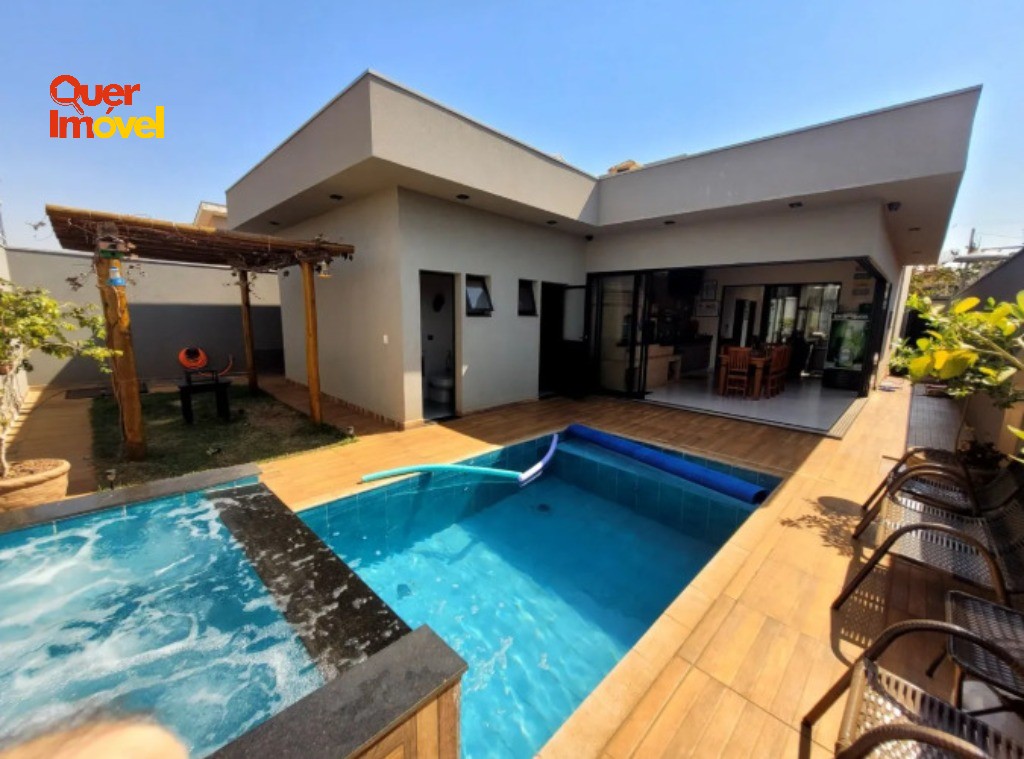 Casa, 3 quartos, 174 m² - Foto 1