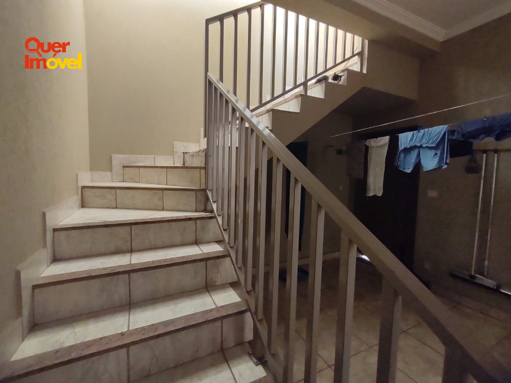 Casa, 3 quartos, 237 m² - Foto 12