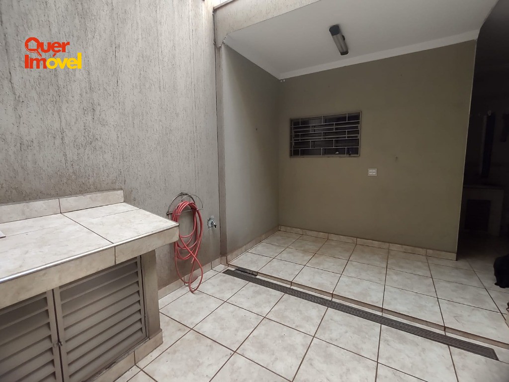 Casa, 3 quartos, 237 m² - Foto 9