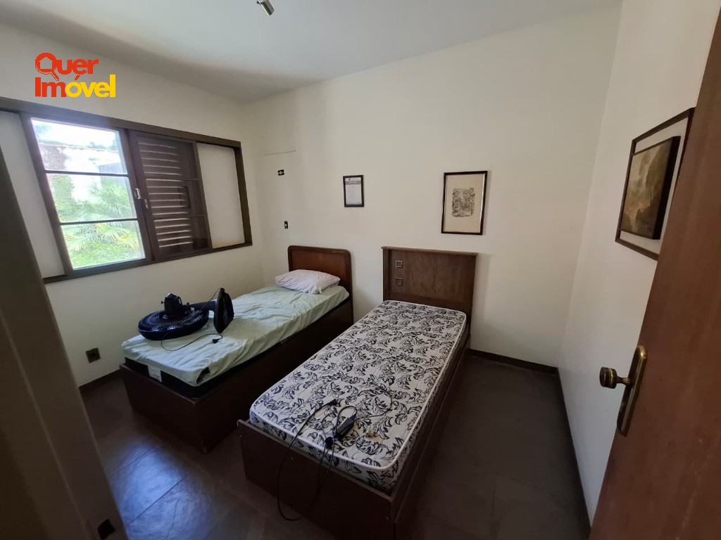 Casa, 5 quartos, 238 m² - Foto 25