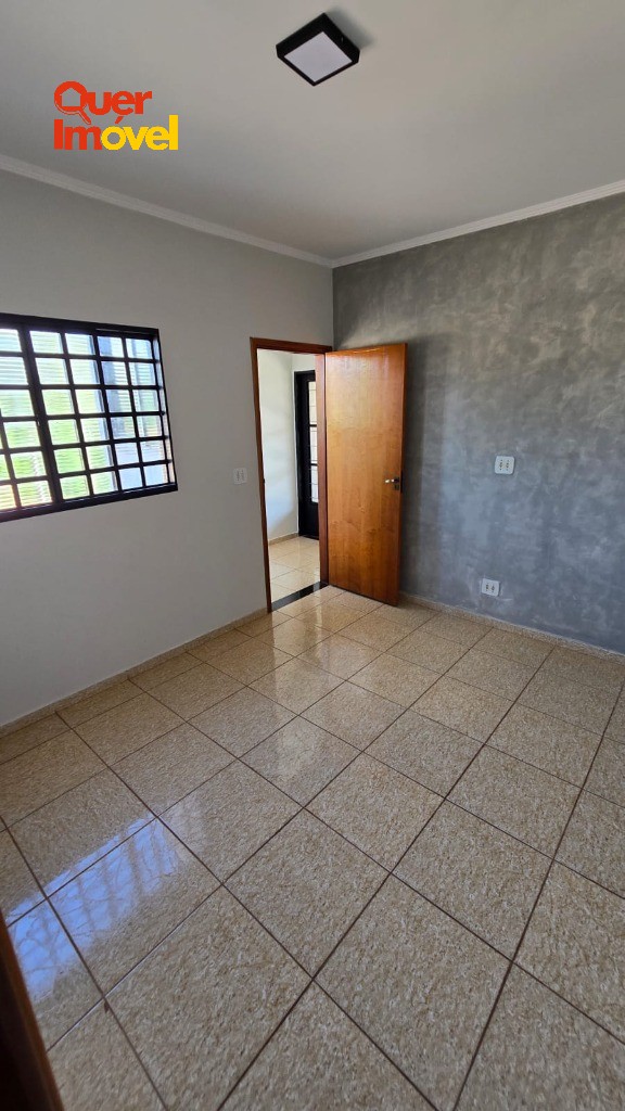 Casa, 4 quartos, 192 m² - Foto 1