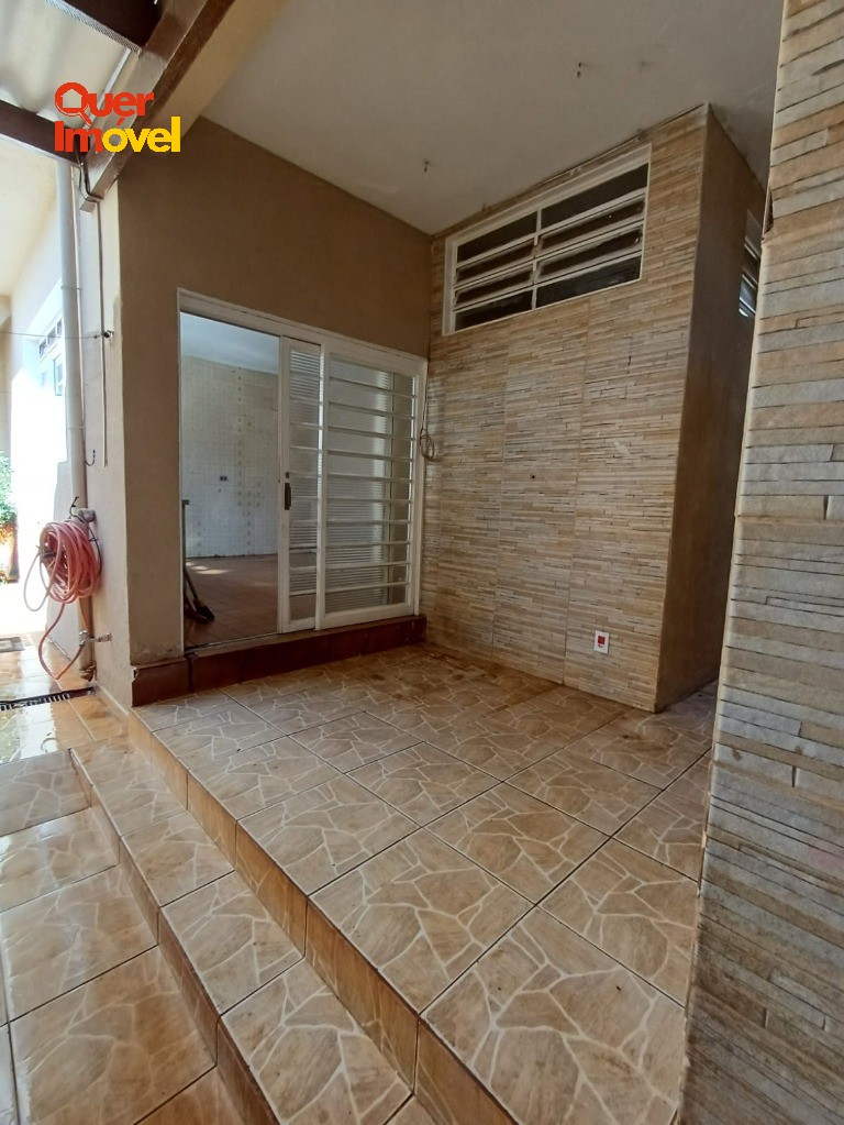 Casa, 5 quartos, 160 m² - Foto 4