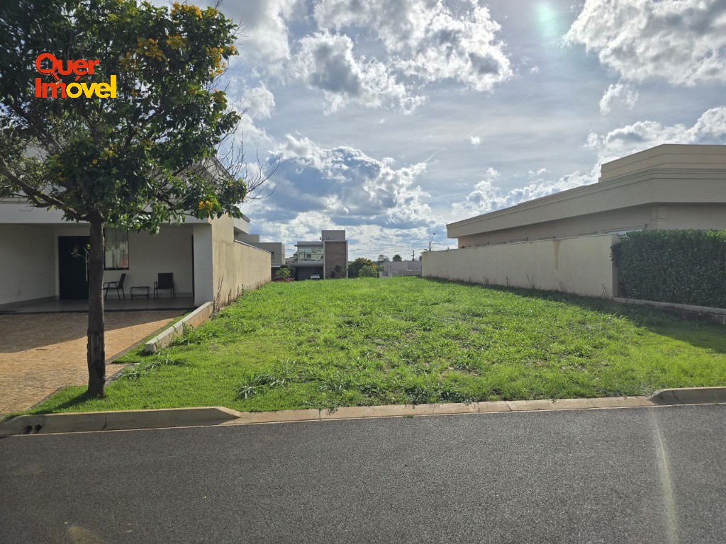 Loteamento e Condomínio, 360 m² - Foto 1
