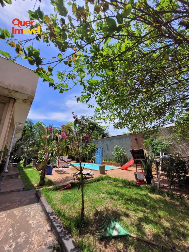 Área de Lazer à venda em Jardinópolis-SP, Jurucê: 1 quarto, 1 sala, 1 banheiro, 260,00 m². Imperdível! Quer Imóvel Negócios Imobiliários!