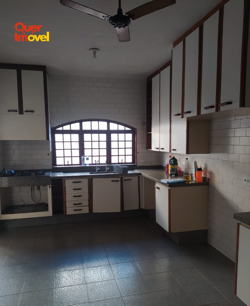 Casa, 3 quartos, 450 m² - Foto 11