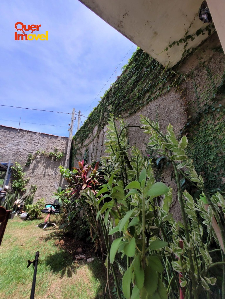 Área de Lazer à venda em Jardinópolis-SP, Jurucê: 1 quarto, 1 sala, 1 banheiro, 260,00 m². Imperdível! Quer Imóvel Negócios Imobiliários!