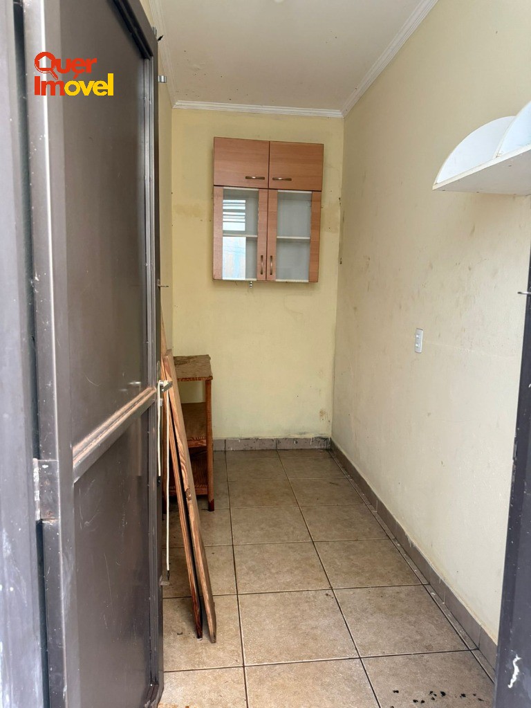 Imperdível oportunidade: Casa à venda no Planalto Verde, Ribeirão Preto-SP, 2 quartos, 1 suíte, 1 sala, 2 banheiros, 1 vaga de garagem! Quer Imóvel Negócios Imobiliários.