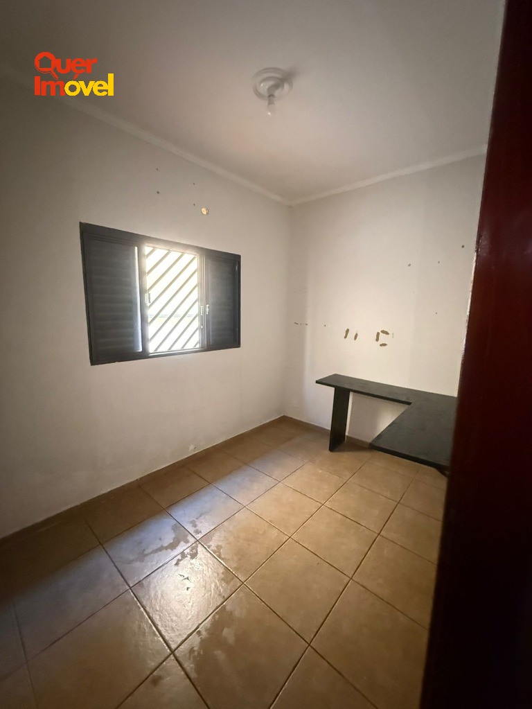 Imperdível oportunidade: Casa à venda no Planalto Verde, Ribeirão Preto-SP, 2 quartos, 1 suíte, 1 sala, 2 banheiros, 1 vaga de garagem! Quer Imóvel Negócios Imobiliários.