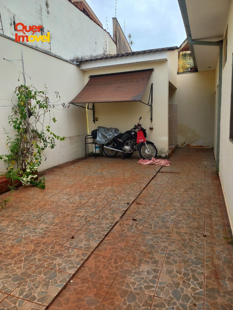 Casa, 4 quartos, 242 m² - Foto 45