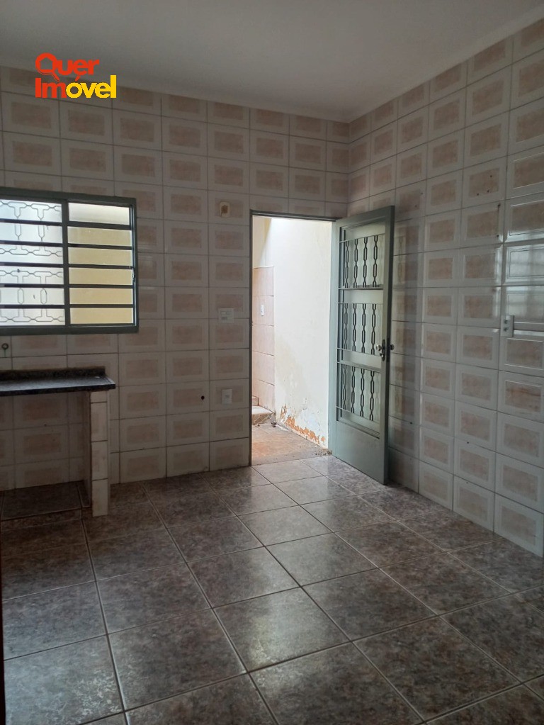 Casa, 4 quartos, 242 m² - Foto 24