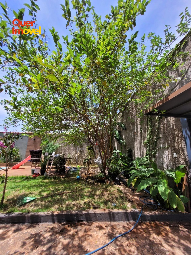 Área de Lazer à venda em Jardinópolis-SP, Jurucê: 1 quarto, 1 sala, 1 banheiro, 260,00 m². Imperdível! Quer Imóvel Negócios Imobiliários!
