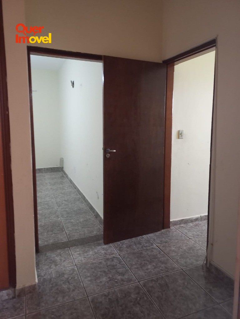 Casa, 4 quartos, 242 m² - Foto 29