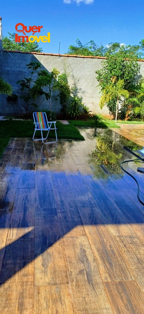 Área de Lazer à venda em Jardinópolis-SP, Jurucê: 1 quarto, 1 sala, 1 banheiro, 260,00 m². Imperdível! Quer Imóvel Negócios Imobiliários!