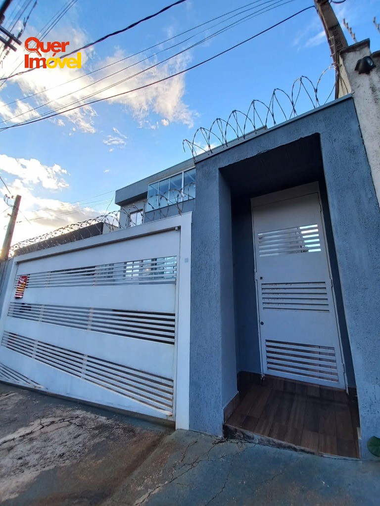 Apartamento à venda no Jardim Botânico, Ribeirão Preto-SP: 3 quartos, 1 suíte, 2 vagas de garagem!