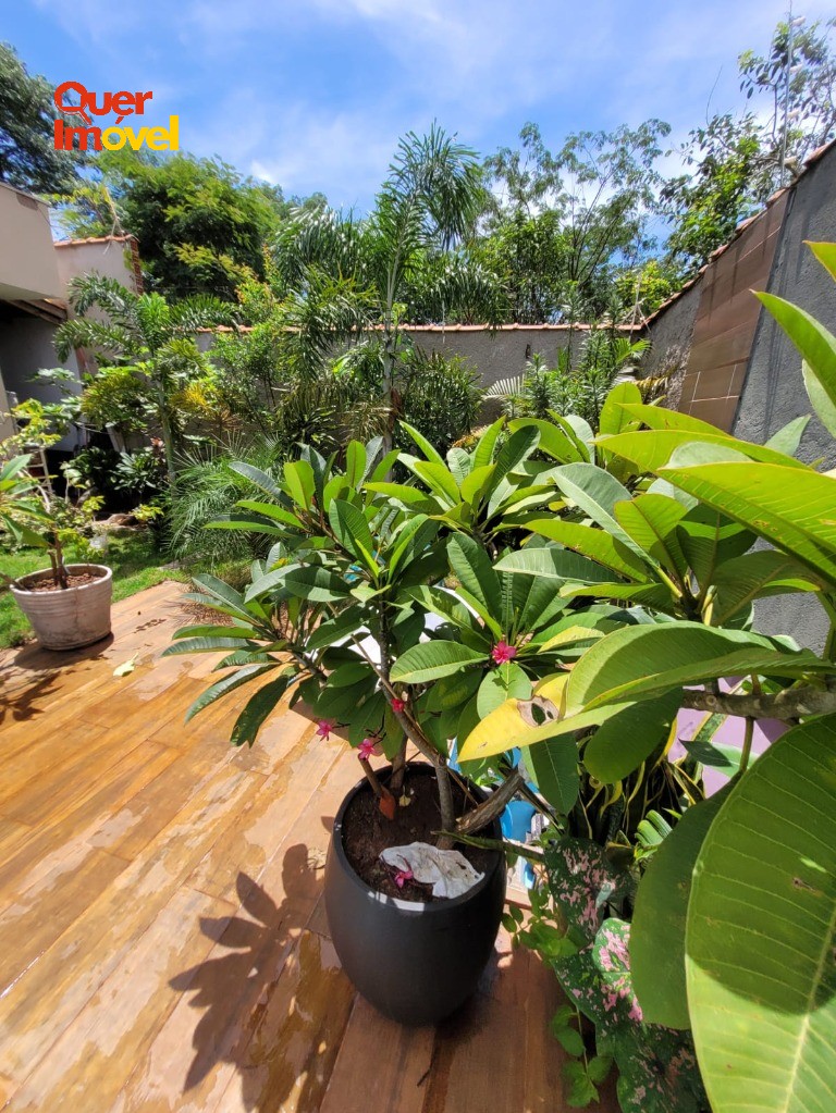 Área de Lazer à venda em Jardinópolis-SP, Jurucê: 1 quarto, 1 sala, 1 banheiro, 260,00 m². Imperdível! Quer Imóvel Negócios Imobiliários!