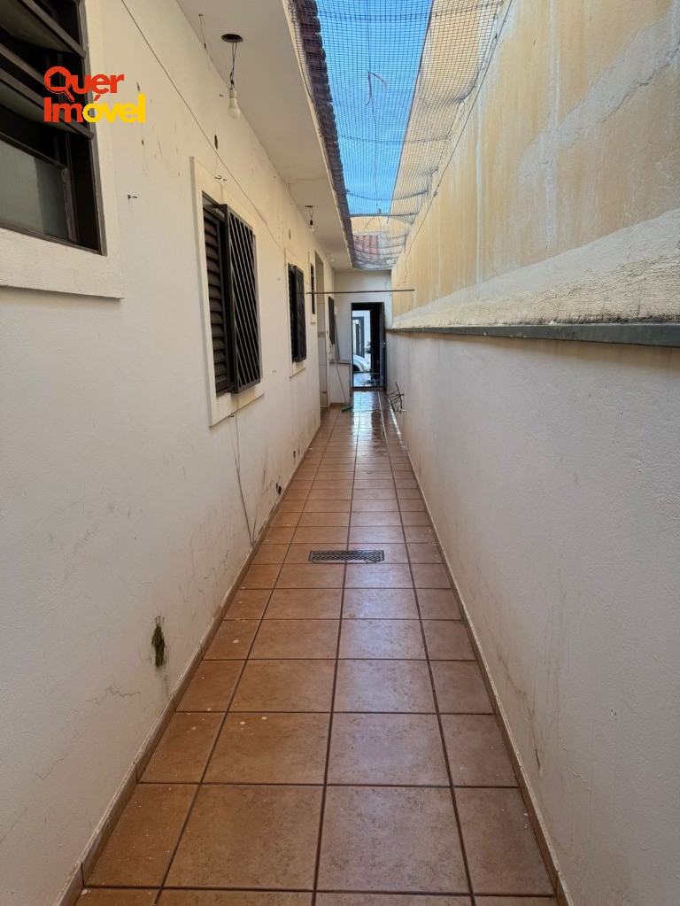 Imperdível oportunidade: Casa à venda no Planalto Verde, Ribeirão Preto-SP, 2 quartos, 1 suíte, 1 sala, 2 banheiros, 1 vaga de garagem! Quer Imóvel Negócios Imobiliários.
