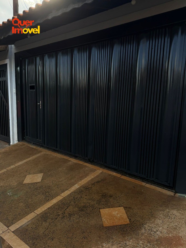 Imperdível oportunidade: Casa à venda no Planalto Verde, Ribeirão Preto-SP, 2 quartos, 1 suíte, 1 sala, 2 banheiros, 1 vaga de garagem! Quer Imóvel Negócios Imobiliários.