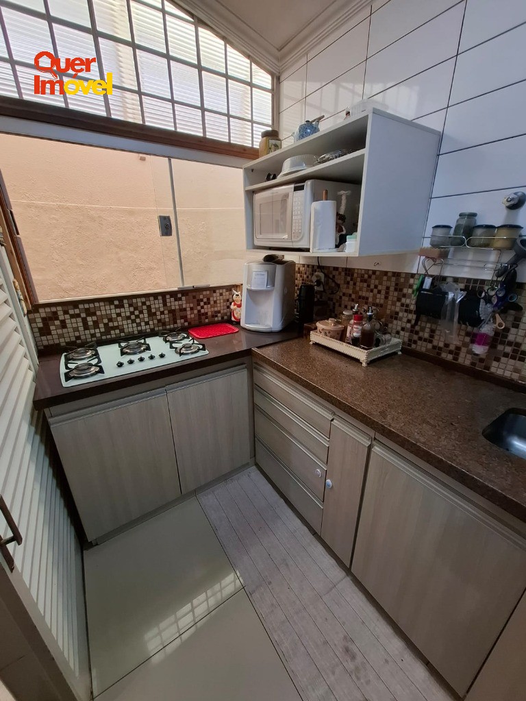 Casa, 3 quartos, 250 m² - Foto 11
