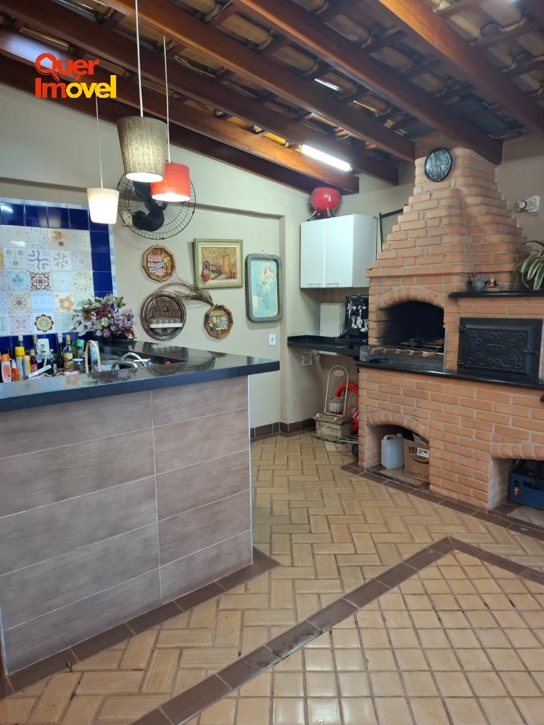 Casa, 3 quartos, 250 m² - Foto 4