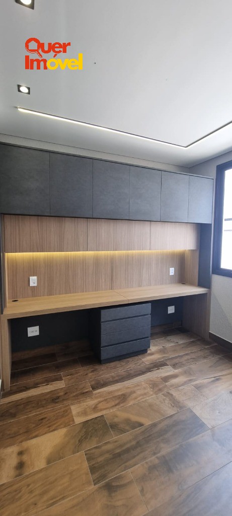 Oportunidade única: Casa de alto padrão em condomínio à venda em Ribeirão Preto-SP no Residencial E Empresarial Alphaville! 4 quartos, 4 suítes, 2 salas, 7 banheiros, 6 vagas de garagem, 421m². Quer…