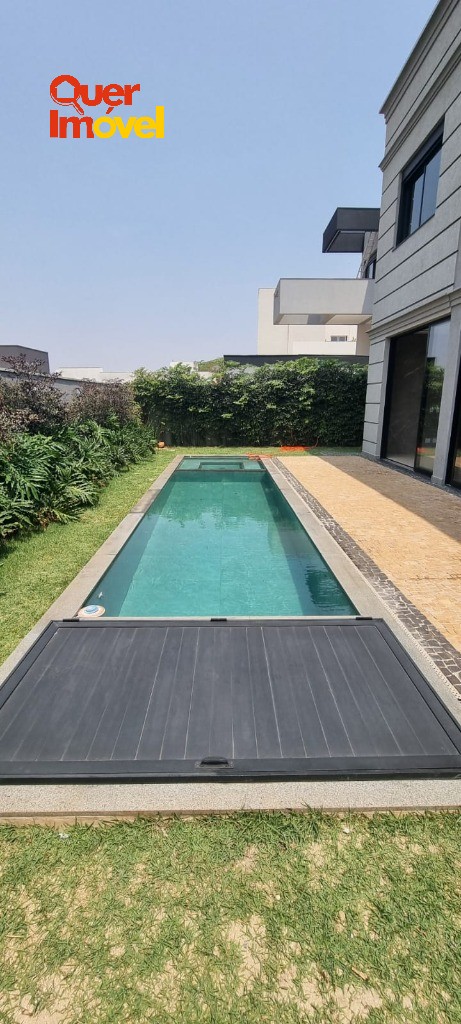 Oportunidade única: Casa de alto padrão em condomínio à venda em Ribeirão Preto-SP no Residencial E Empresarial Alphaville! 4 quartos, 4 suítes, 2 salas, 7 banheiros, 6 vagas de garagem, 421m². Quer…